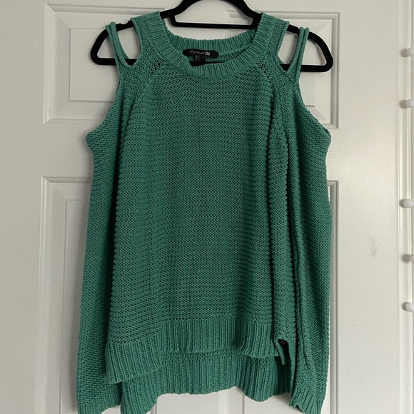 Small Forever 21 Knit Shoulder Cutout Sweater - Picture 2 of 3
